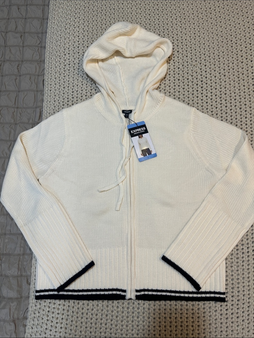 NWT Express Women’s Cream Zip-Up Hooded Sweater with Navy Trim